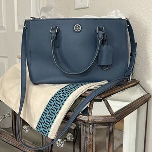 Very rare and brand new! This Tory Burch comet blue with large crossbody strap!